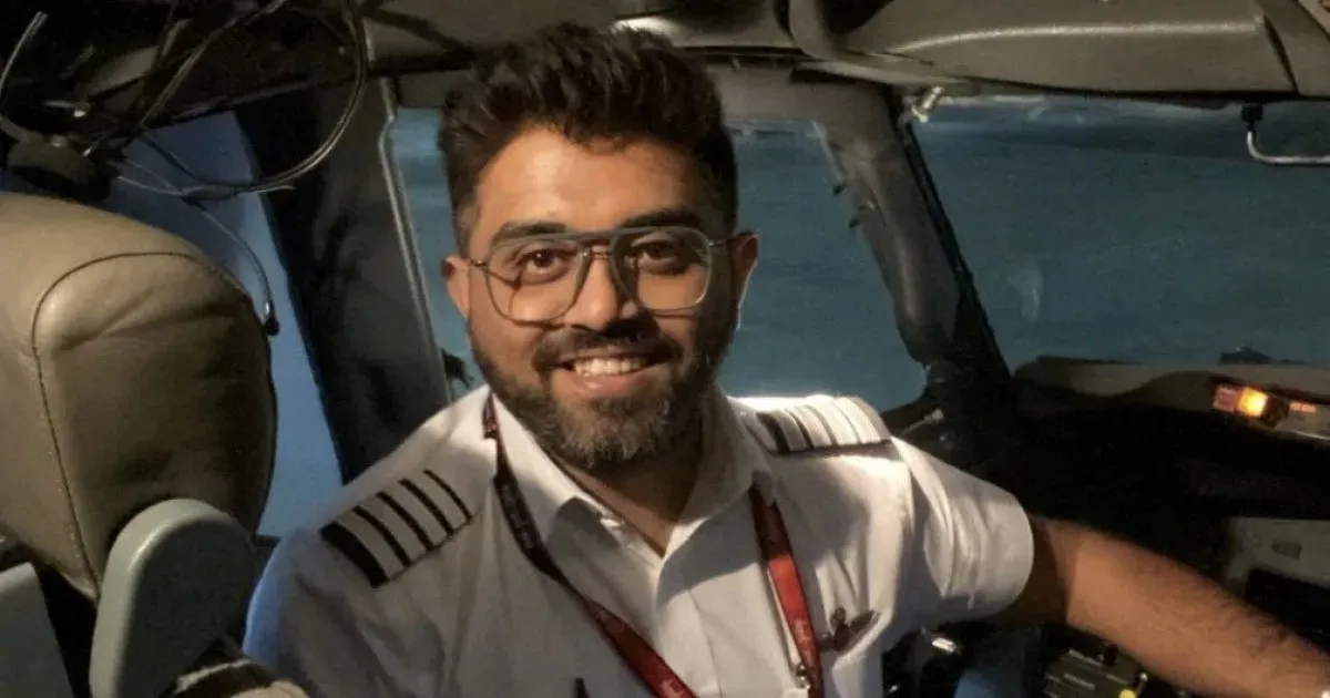 Flydubai captain opens cockpit door as plane drops 17,000ft