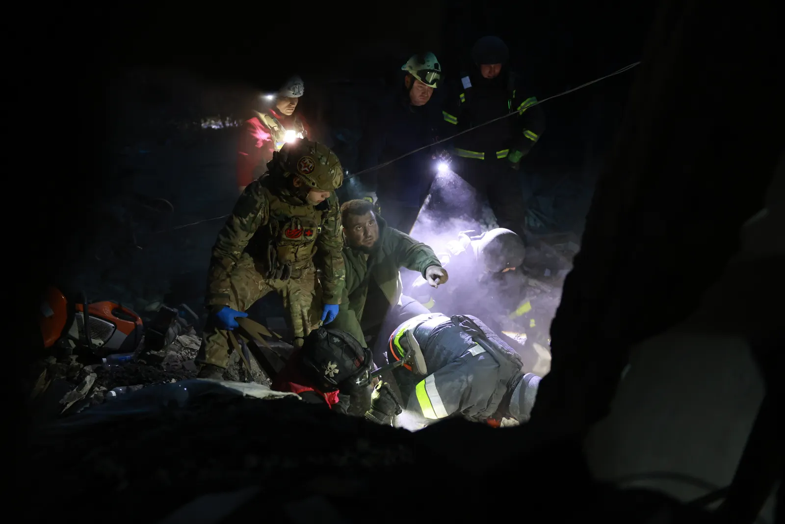 Russian glide bombs strike Zaporizhzhia, killing eight including three children