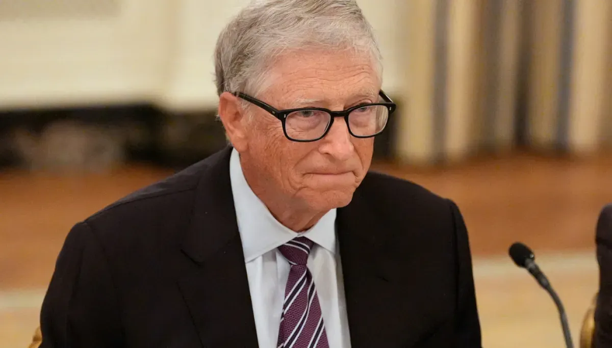 Bill Gates warns AI could cause a billion deaths