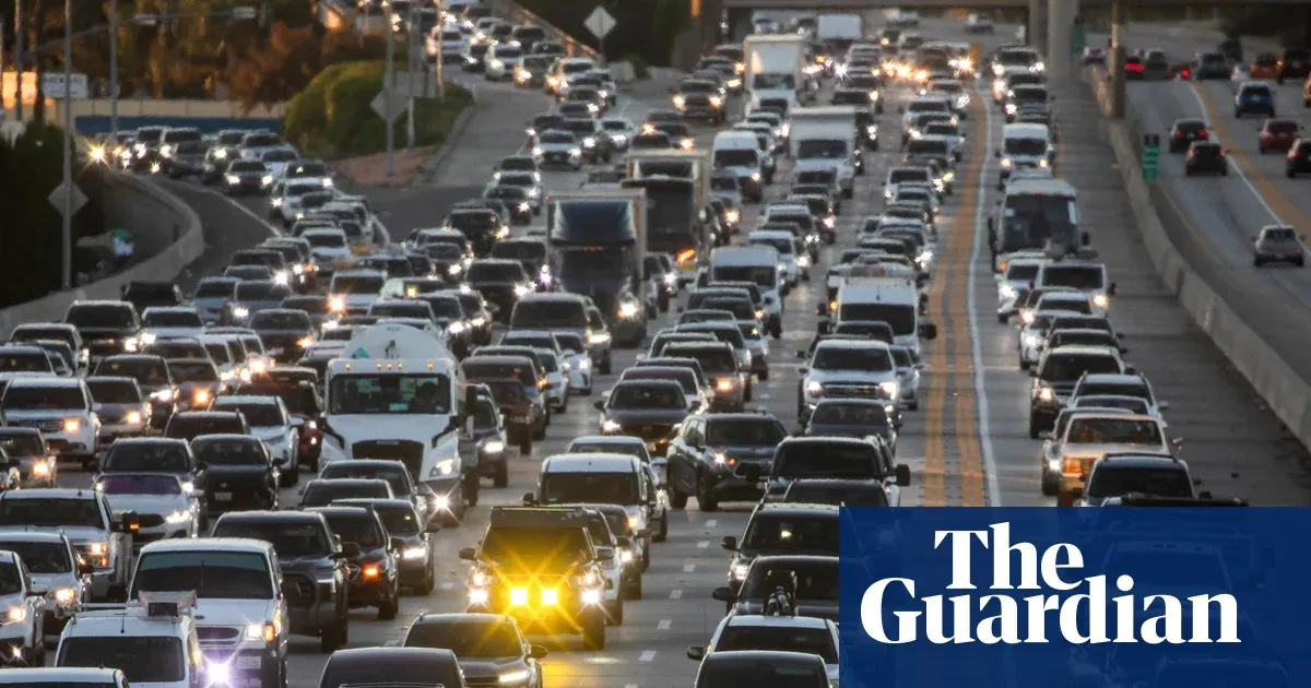 Trump administration cuts fuel economy rules to 34.9 mpg by 2031