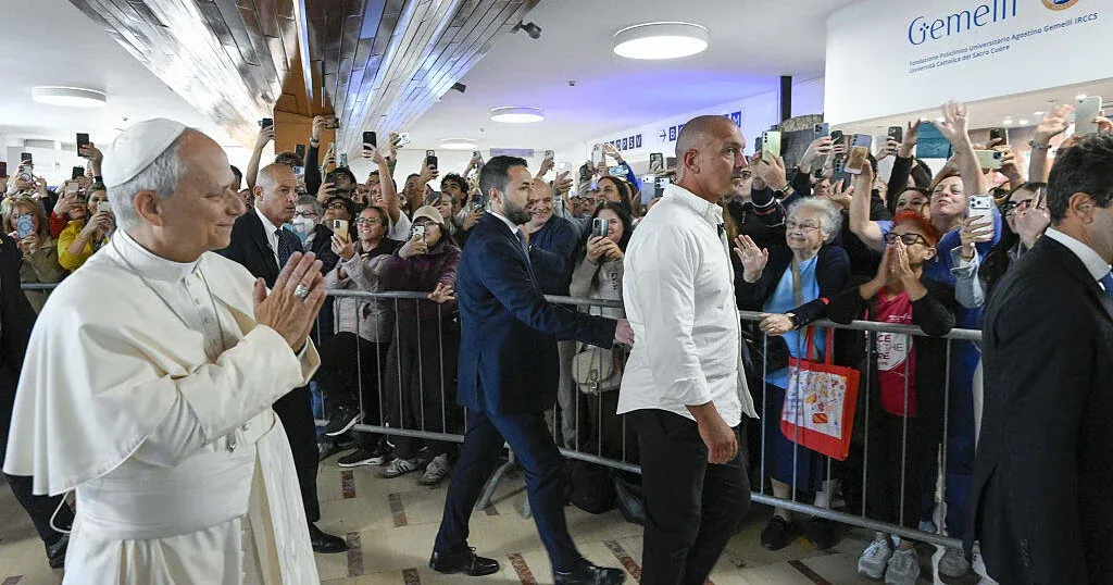 Pope Leo diagnosed with lung cancer after right lobe surgery