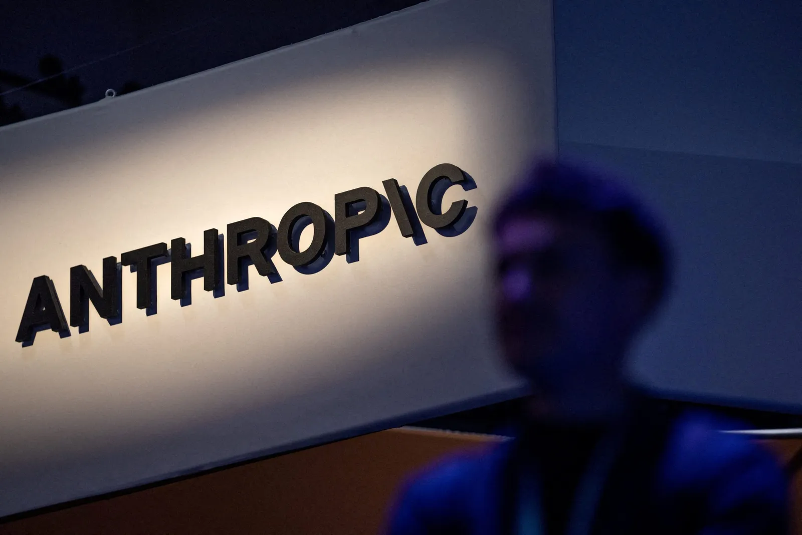 White House demands transparency over Anthropic's false police tip