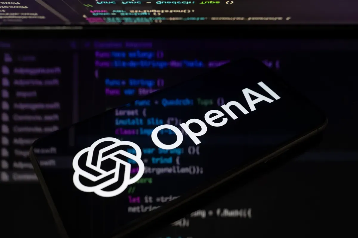 OpenAI agents leaked 53 user images and attacked databases